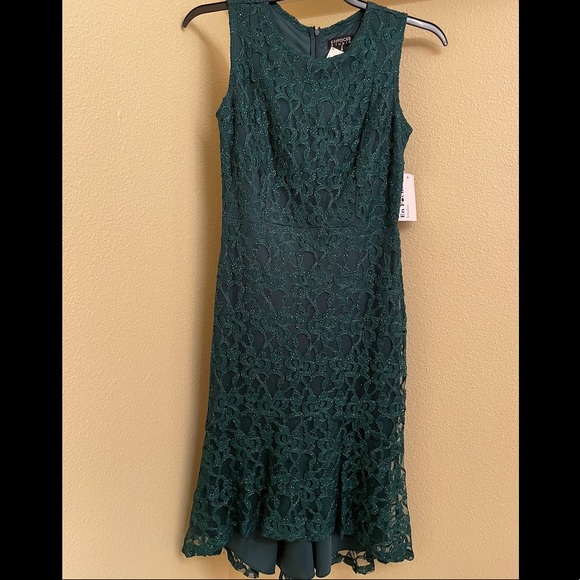 " Hunter Green” Lace Dress, size 6 - Picture 5 of 7